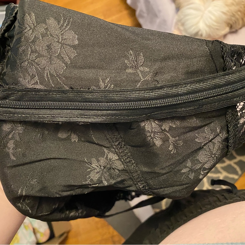 Black Floral Lace Trim Satin Cami Crop Top 4x Shein - Picture 14 of 14